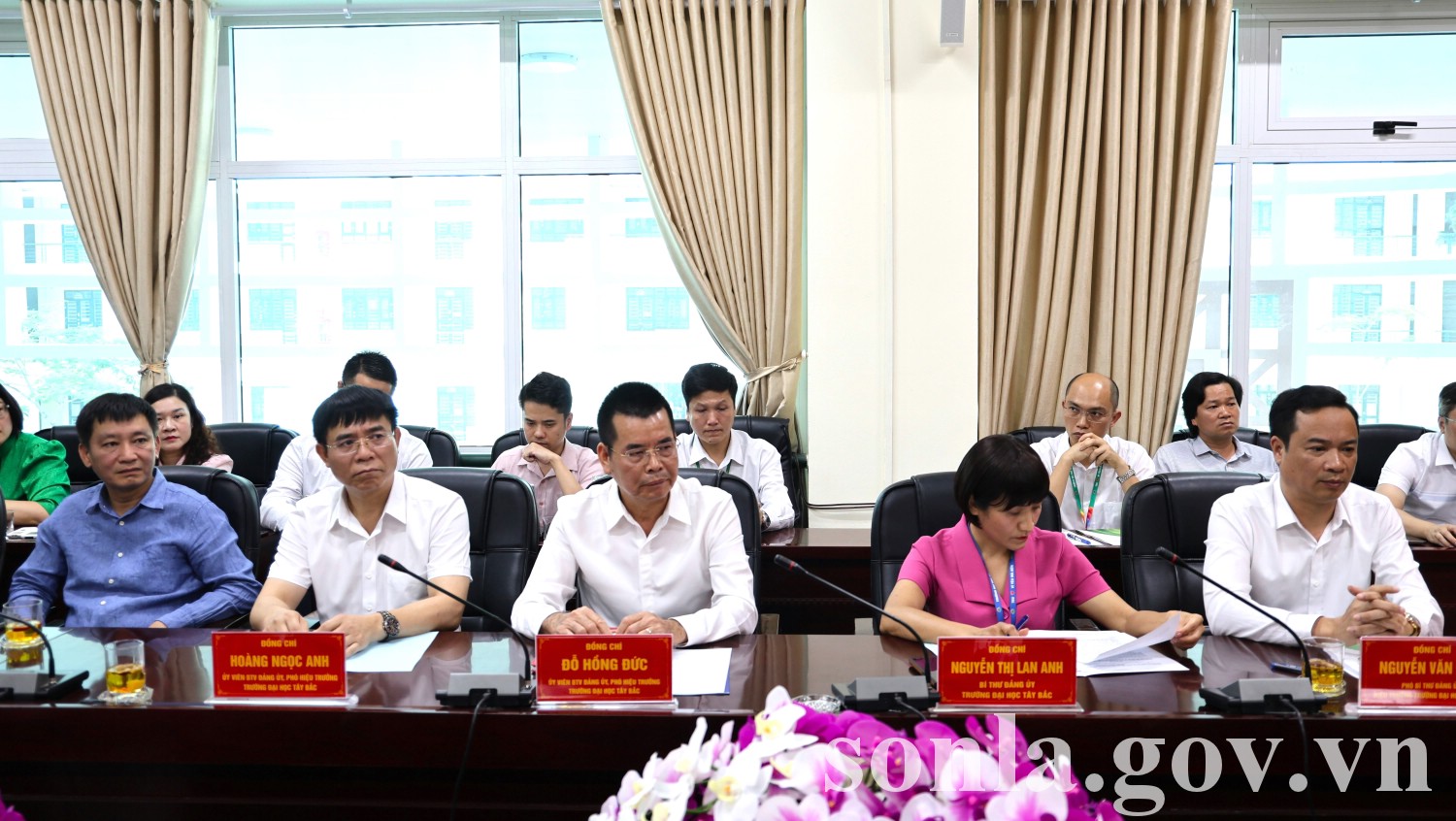 anh tin bai